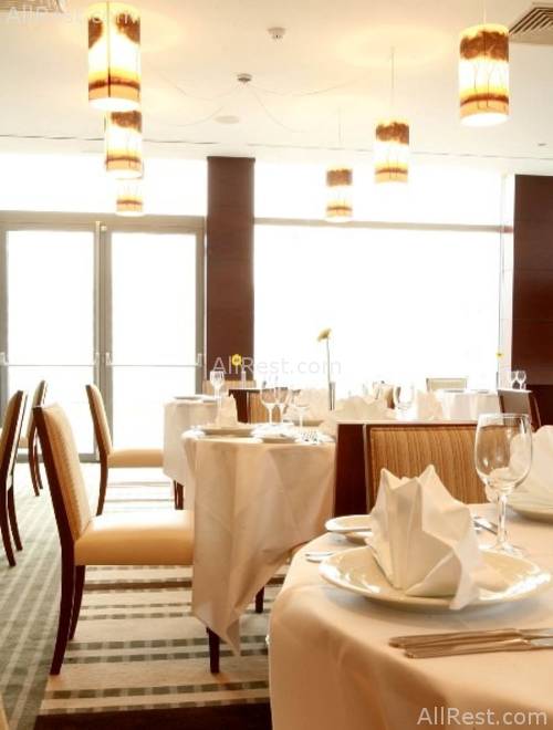 Holiday Inn Hotel 10